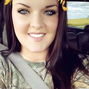 Meet your Posher, Kylee